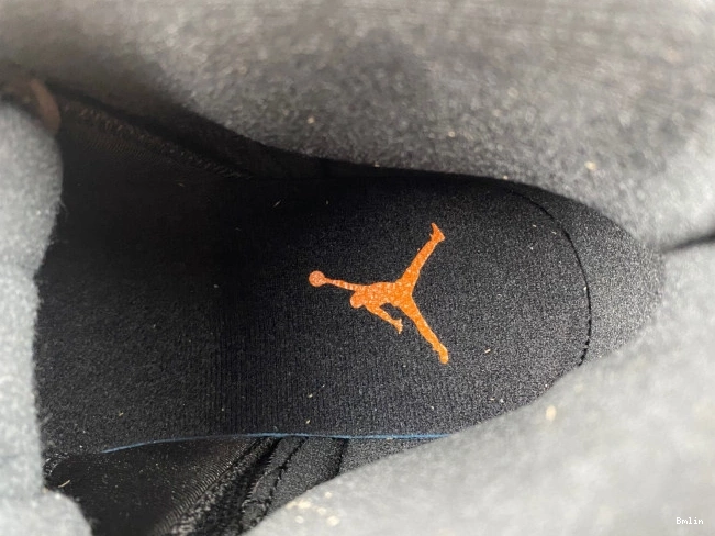 Bmlin Shoes FD9101-081 Brilliant 12 Orange Jordan WMNS Air 0706